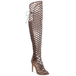 NWOB Vince Camuto Keliana Over the Knee Boots
